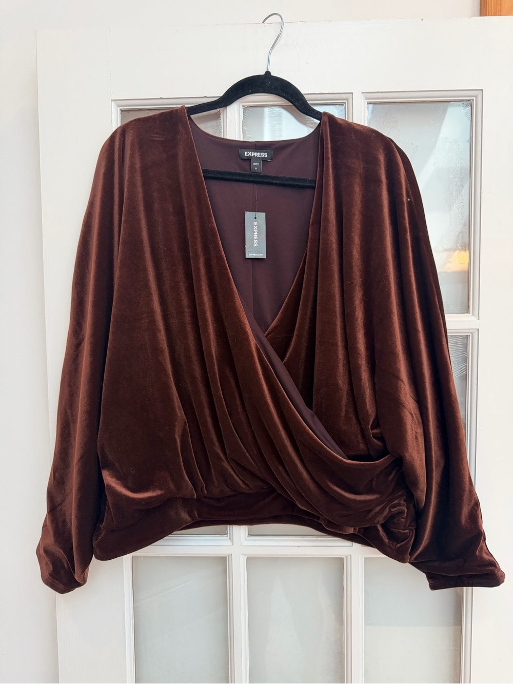 Express Chic Gothic Chocolate Brown Velvet Drape Wrap Top Blouse Size XL NWT - Picture 7 of 7